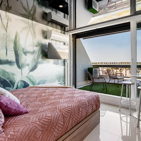 Met Zeezicht En Terras Résidence Héliopolis Naturistendorp Appartement *